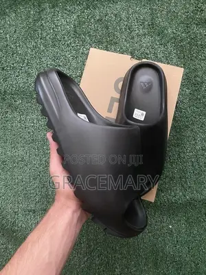 Yeezy Slides