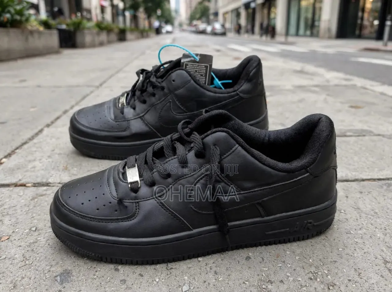 Men's Casual Sneakers