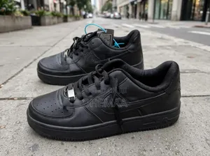 Men's Casual Sneakers