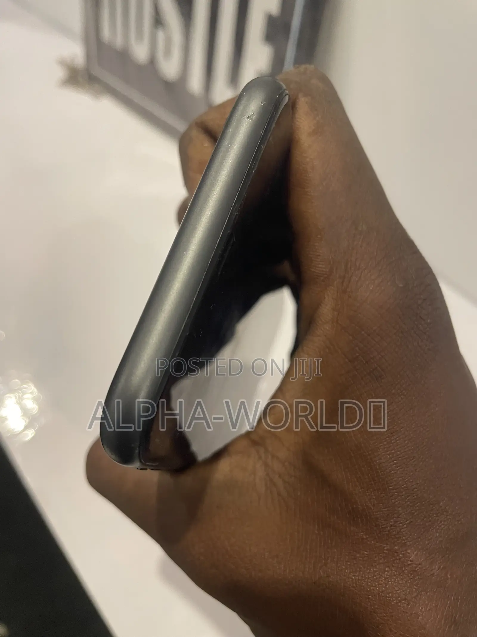 Apple iPhone 11 64 GB Black