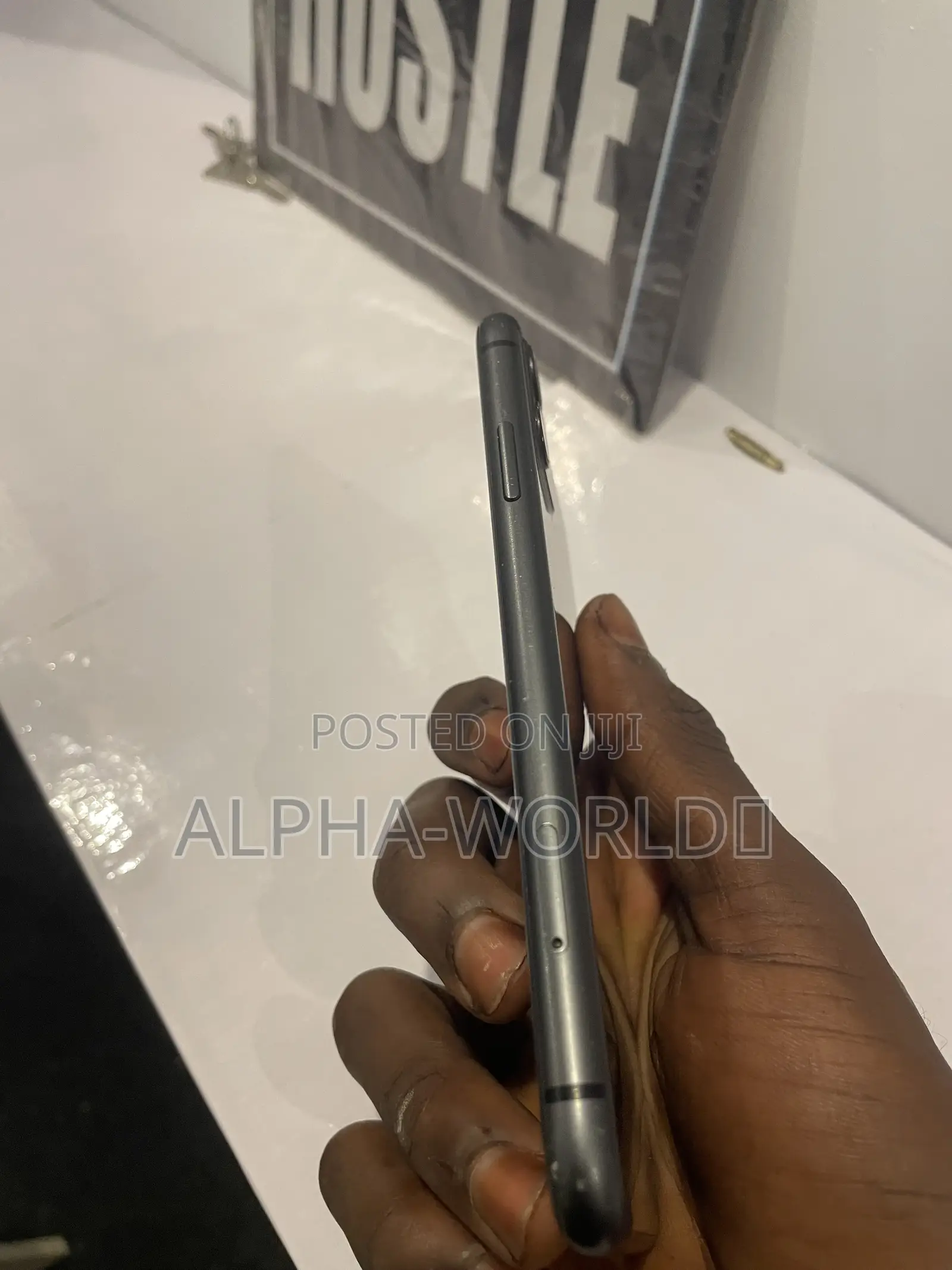 Apple iPhone 11 64 GB Black