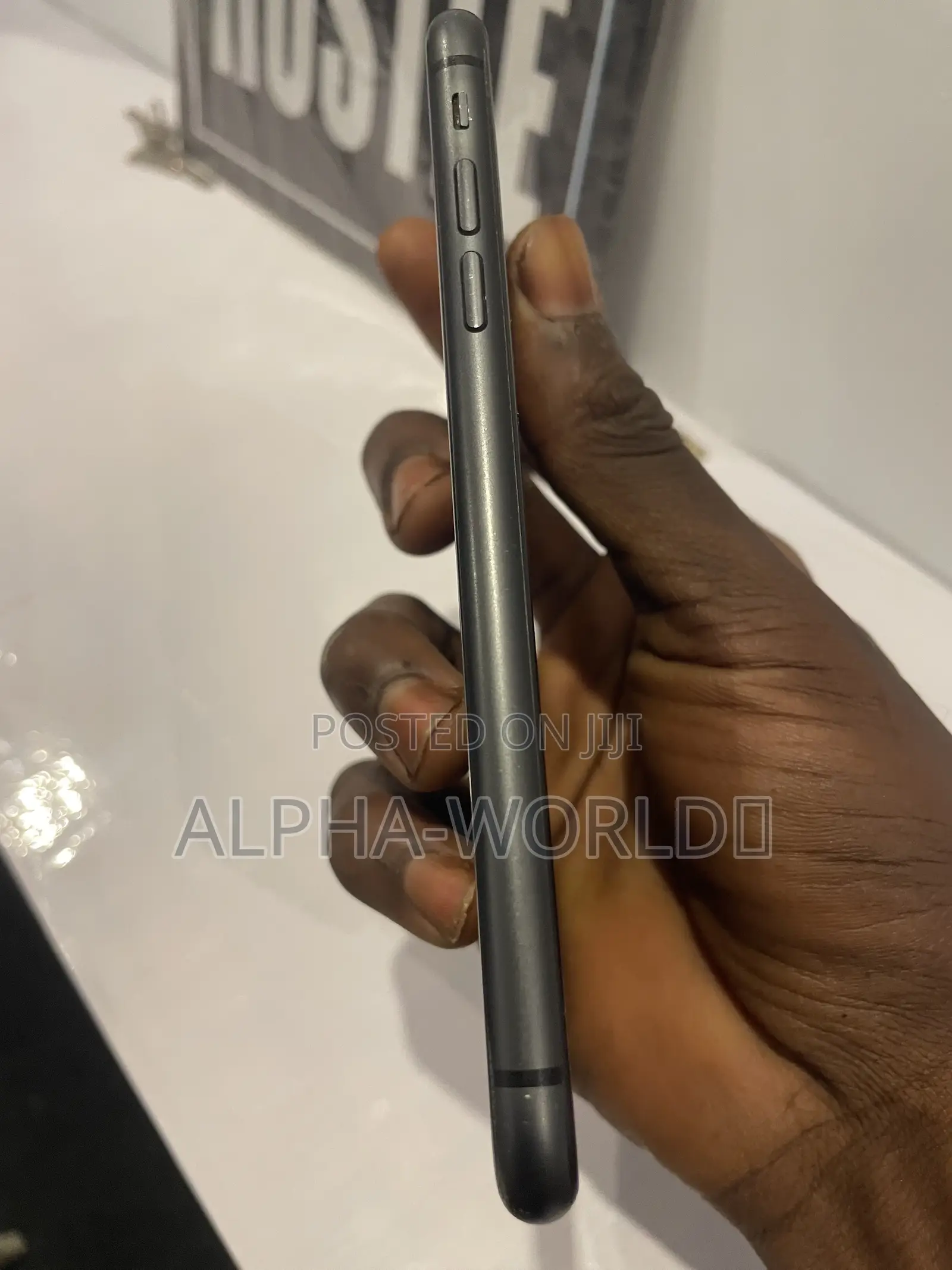 Apple iPhone 11 64 GB Black