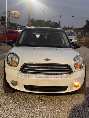 Mini Countryman Cooper FWD 2014 White