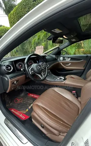 Mercedes-Benz E300 2019 White