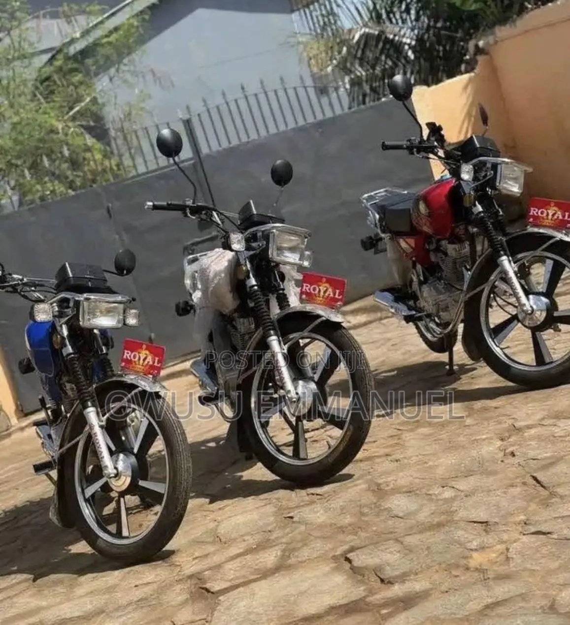 New Royal Enfield Signals 2026 Black