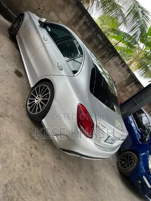 Mercedes-Benz C300 2016 Silver