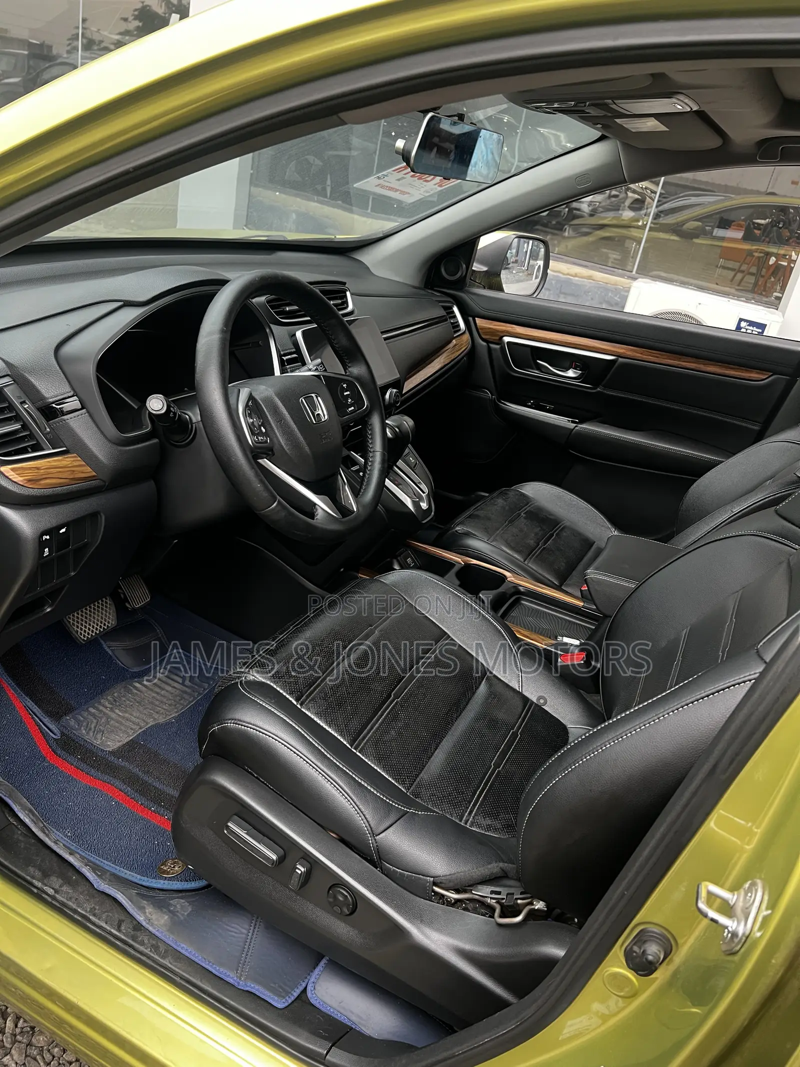 Honda CR-V Touring AWD 2018 Green