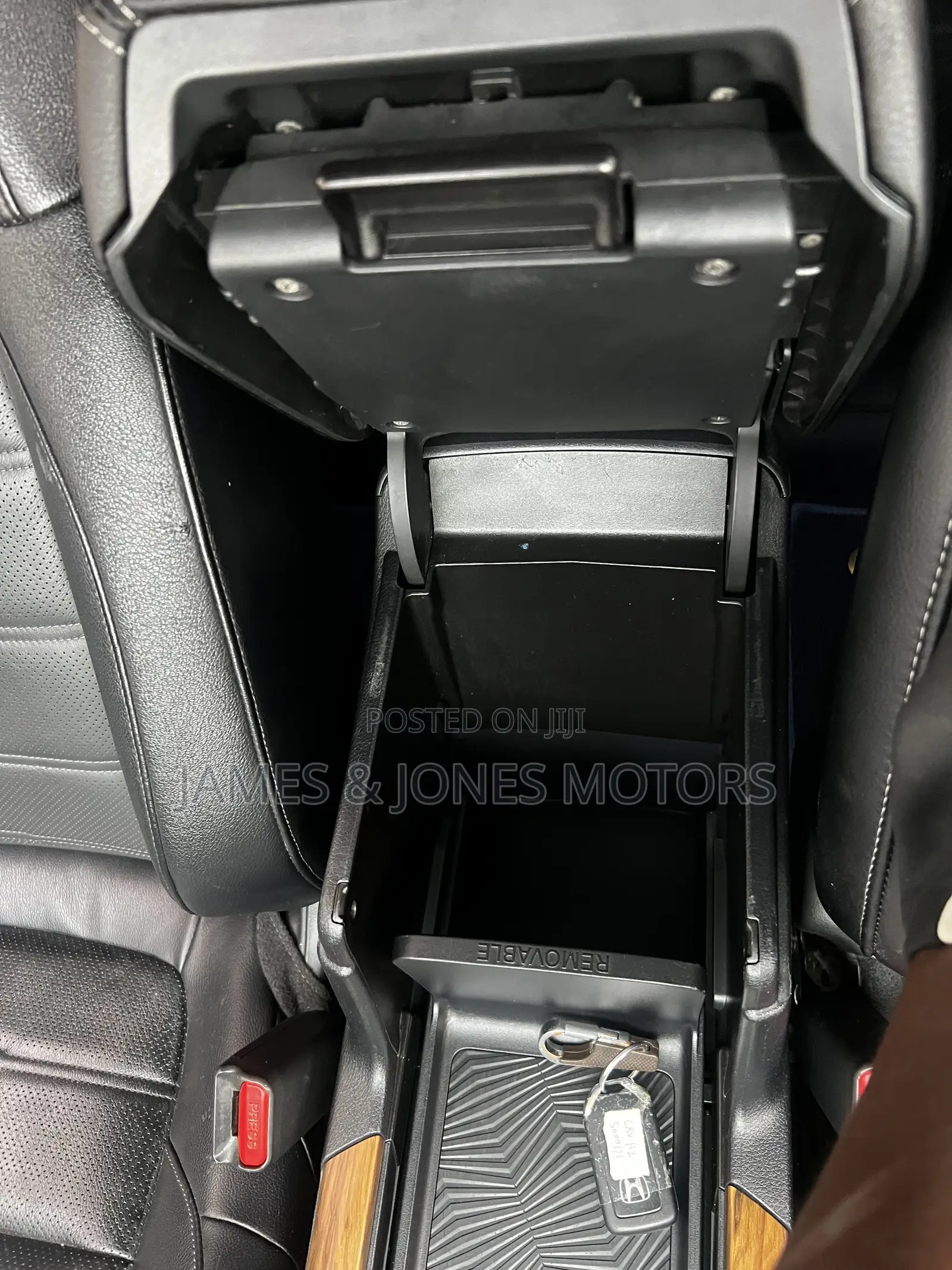 Honda CR-V Touring AWD 2018 Green
