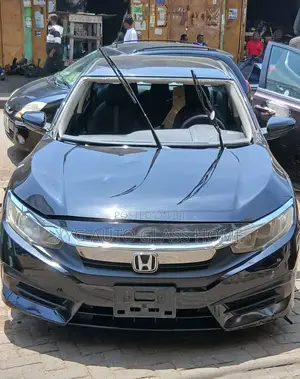 2016 Honda Civic Windscreen (Normal) Available