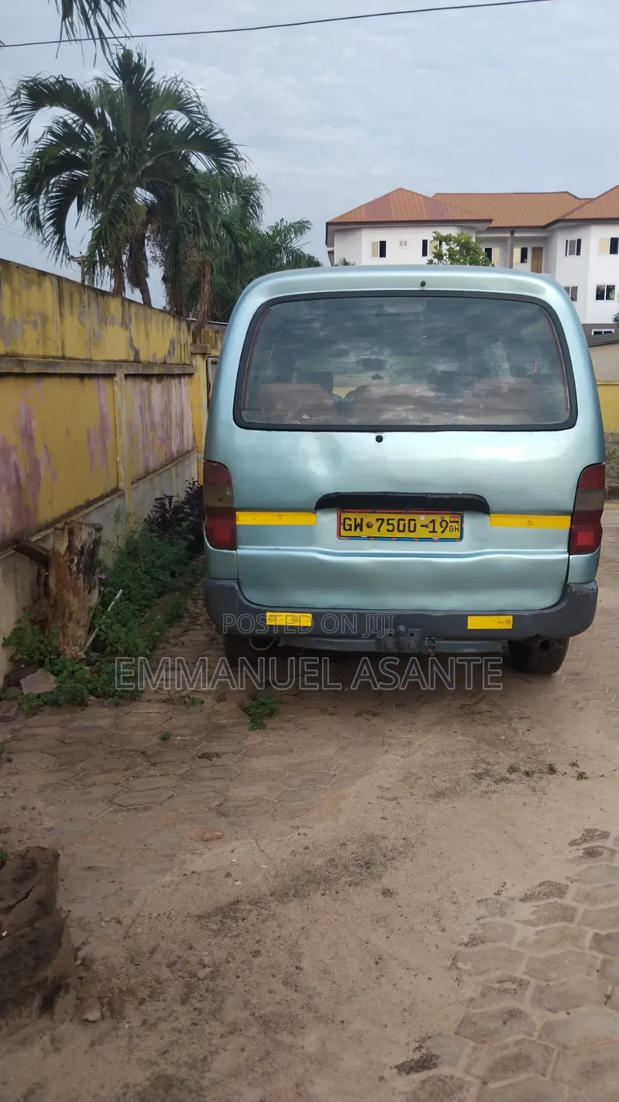 Toyota Grand HiAce 2002 Green