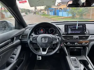 Honda Accord 2018 Burgundy