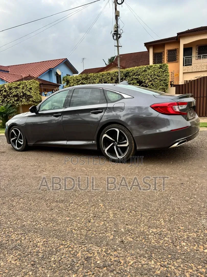 Honda Accord 2018 Burgundy