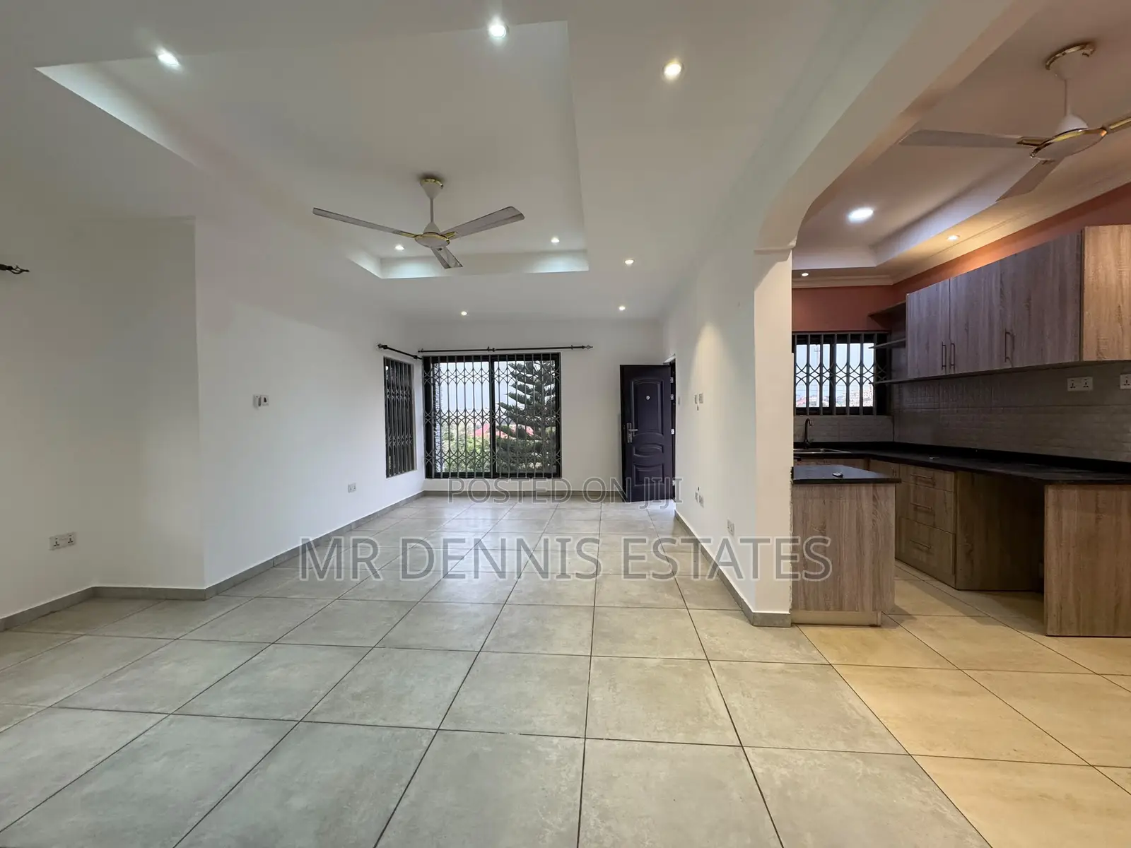 2bdrm Apartment in Westhills Mall for rent