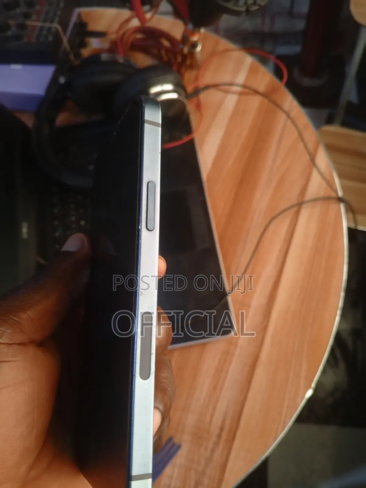 Apple iPhone 12 64 GB Blue