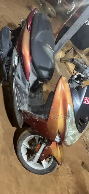 Max-S Max-S 200 2024 Red