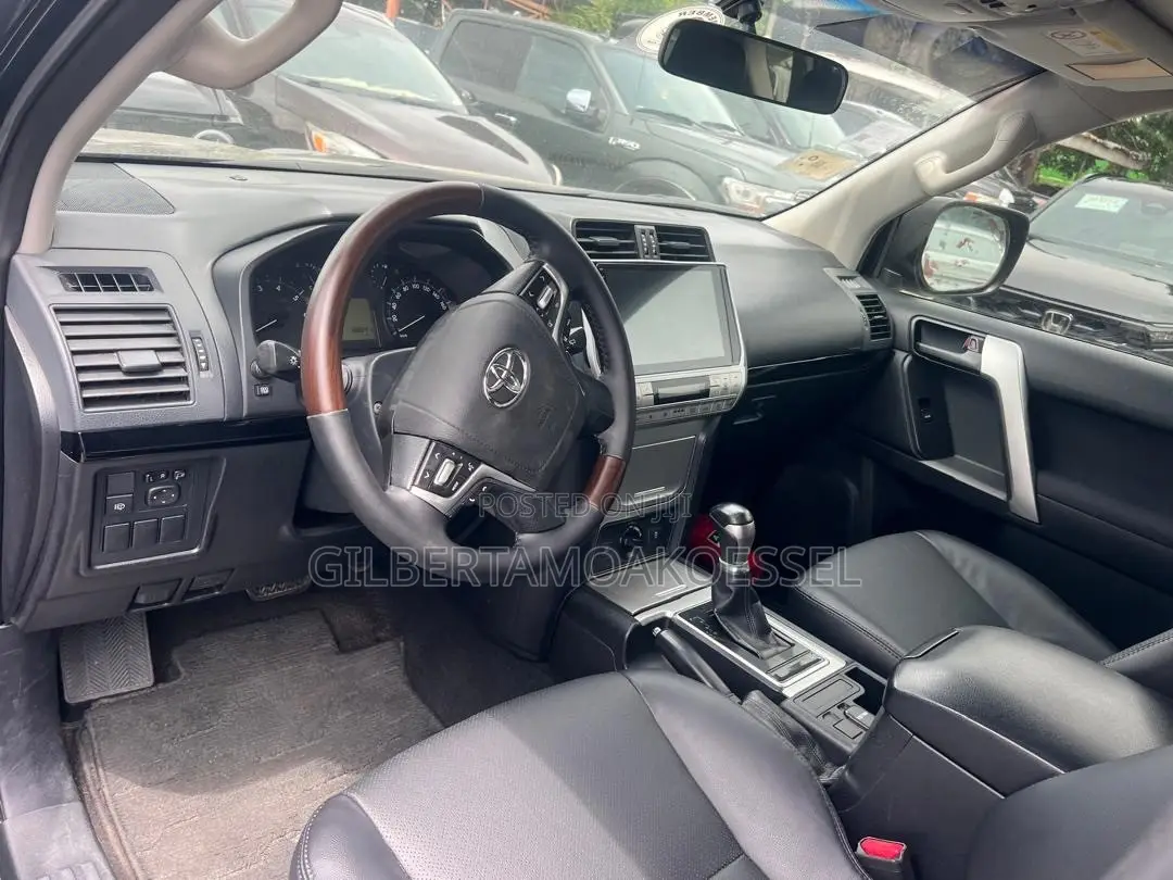 Toyota Land Cruiser Prado 2020 Black