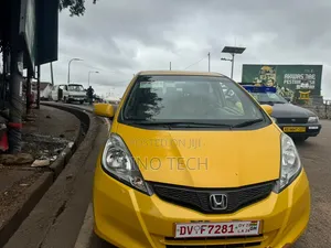 Honda Fit 2014 Yellow