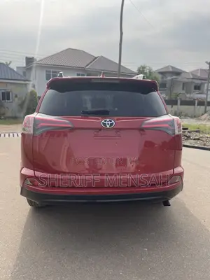 Toyota RAV4 XLE AWD (2.5L 4cyl 6A) 2016 Red