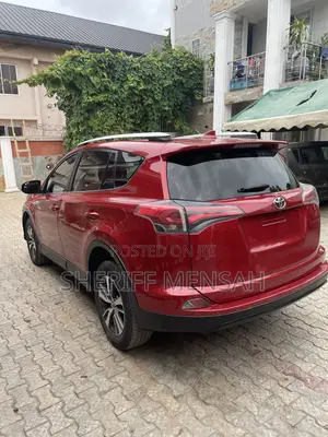 Toyota RAV4 XLE AWD (2.5L 4cyl 6A) 2016 Red