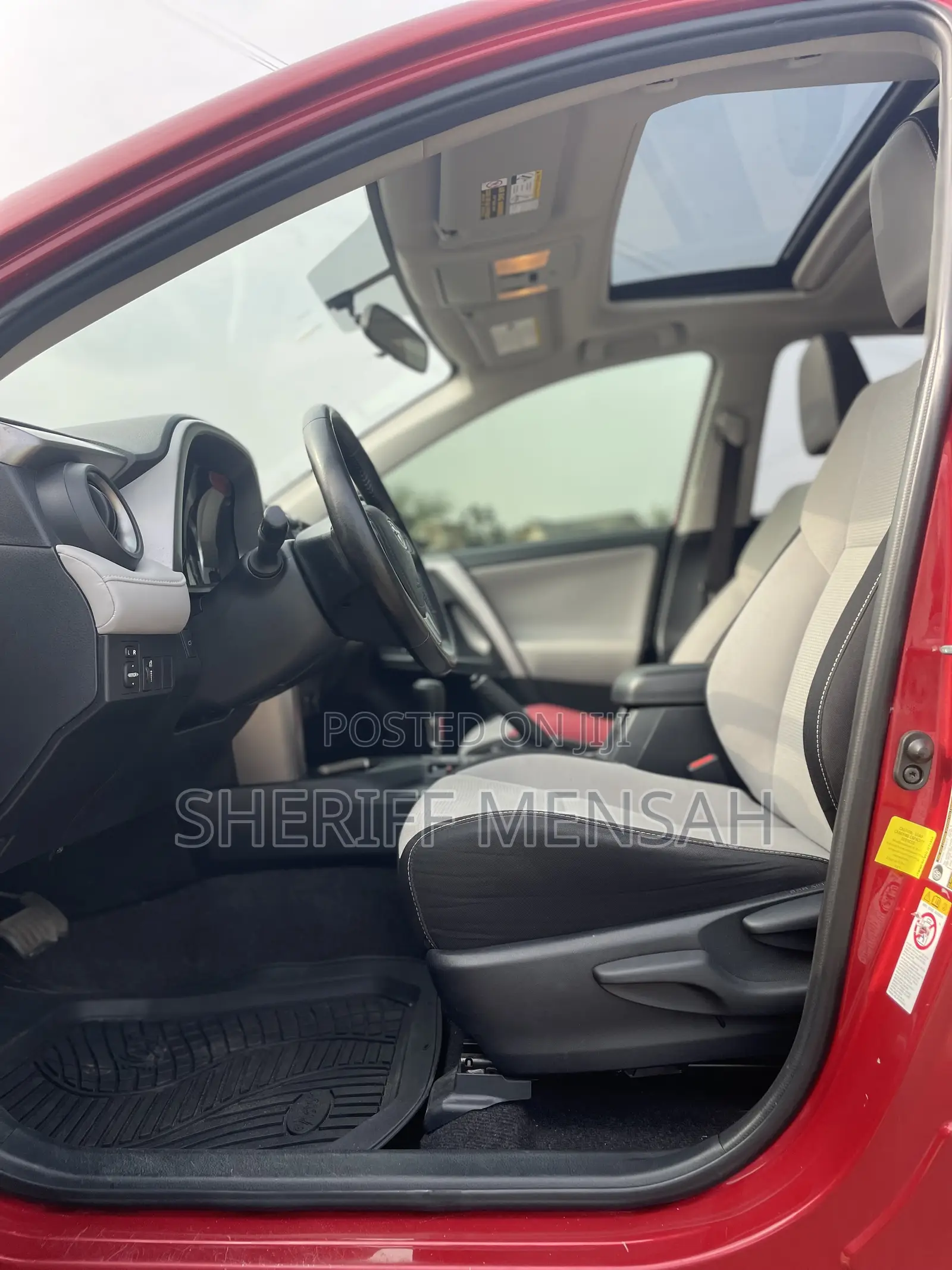 Toyota RAV4 XLE AWD (2.5L 4cyl 6A) 2016 Red