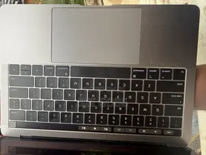 Laptop Apple MacBook Pro 2019 16GB Intel Core i7 SSD 128GB