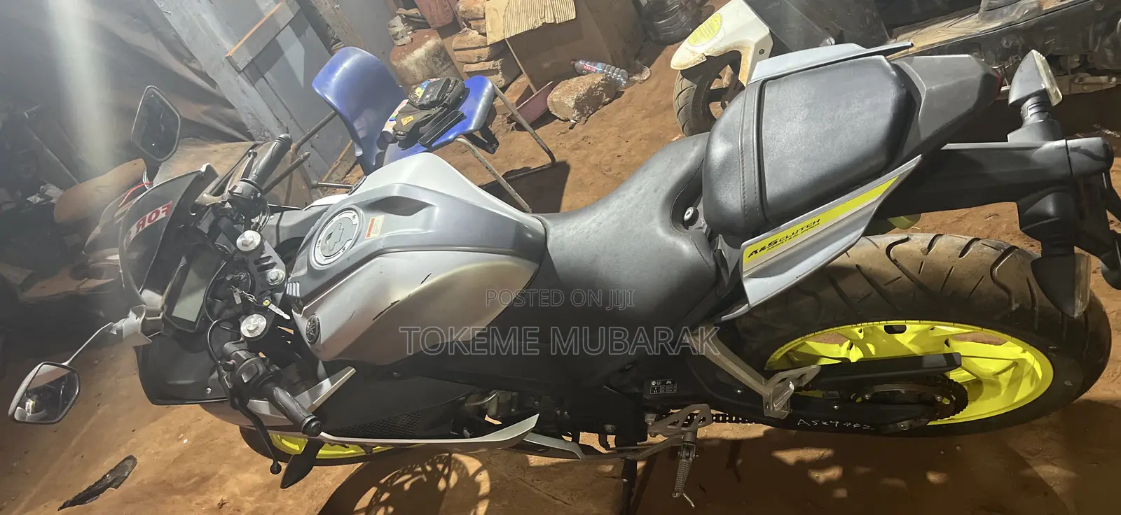 Yamaha R15 V3 2025 Gray
