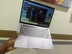 Laptop Apple MacBook Pro 2020 16GB Intel Core i5 SSD 512GB