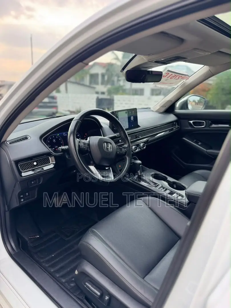 Honda Civic Touring 2022 White