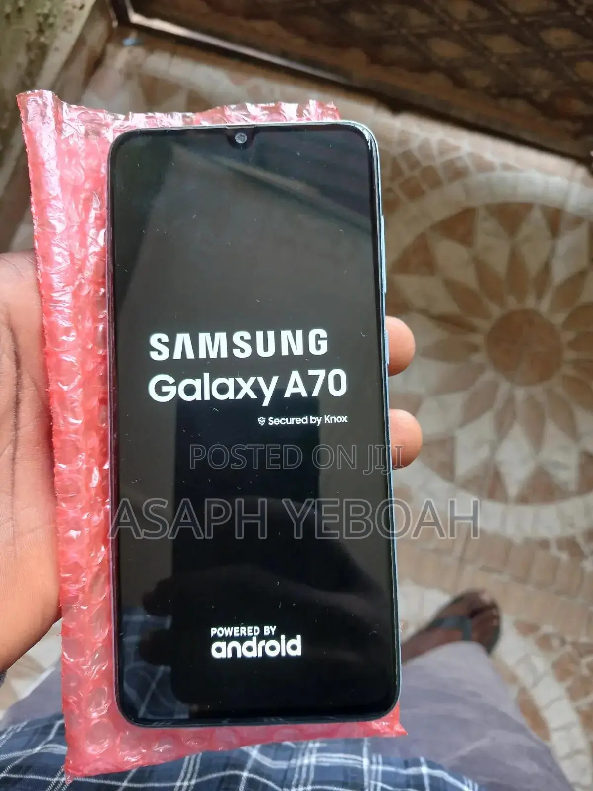 Samsung Galaxy A70 128 GB White