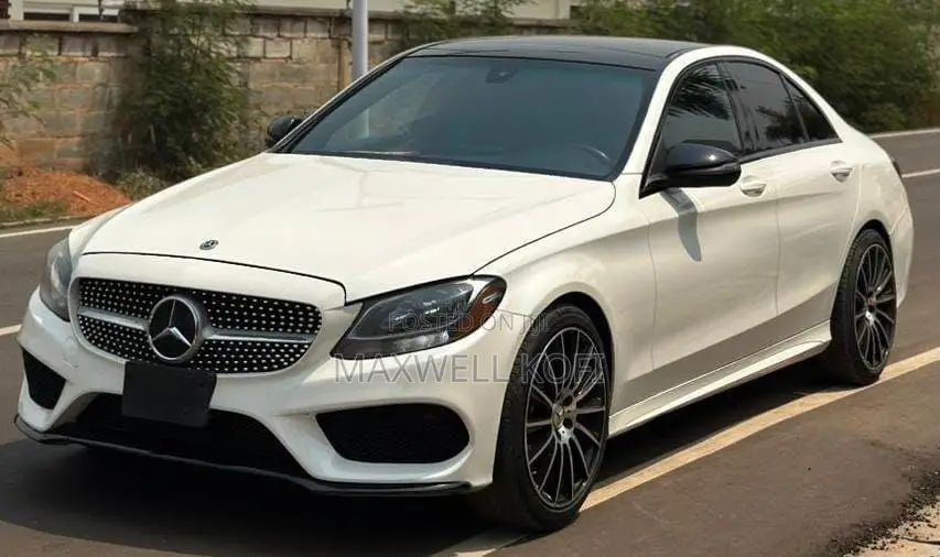 Mercedes-Benz C300 2018 White