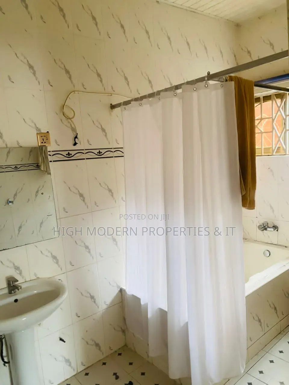 3bdrm House in Community 16 for rent