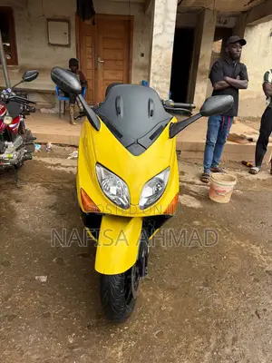 Yamaha 2005 Yellow