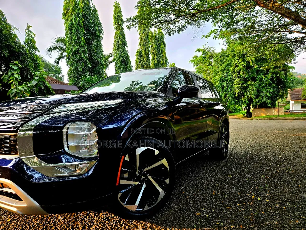 Mitsubishi Outlander 2023