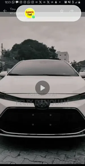 Toyota Corolla 2019 White
