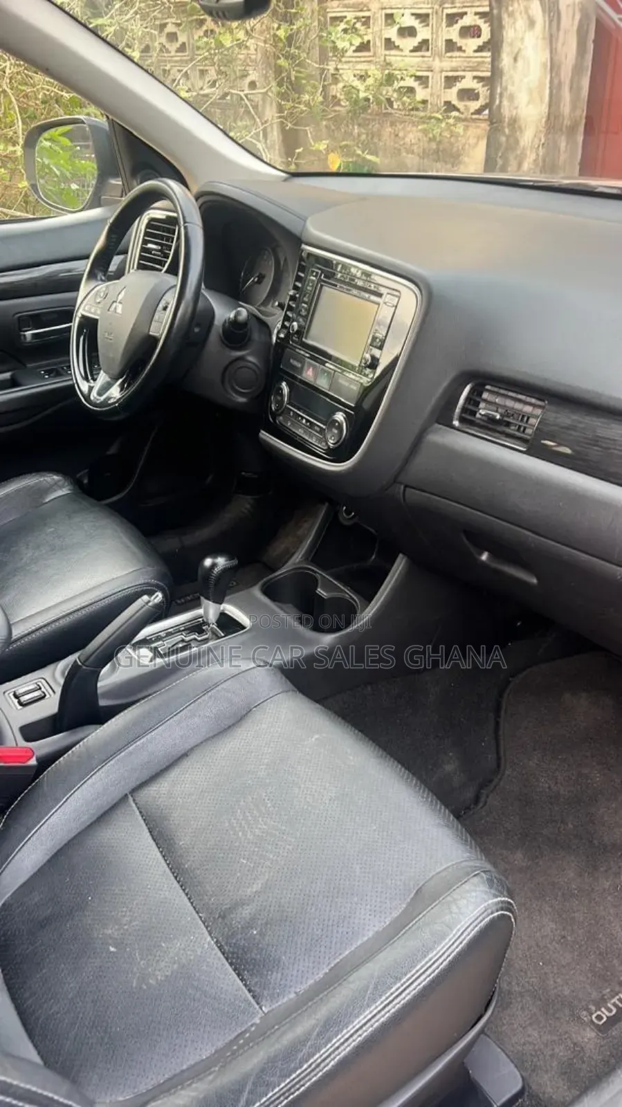 Mitsubishi Outlander 2.4 PHEV AWD 2017 Gray