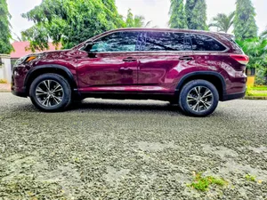 Toyota Highlander 2018 Red