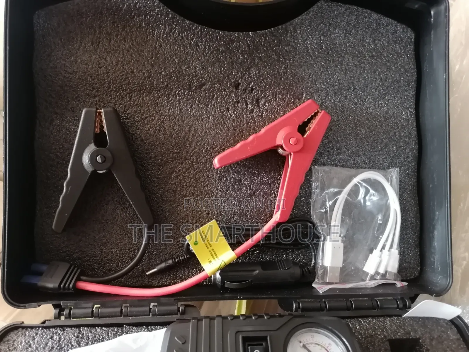 Smart Battery Car Jumper Starter With Tire Inflator