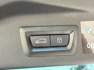 Toyota Corolla 2019 White