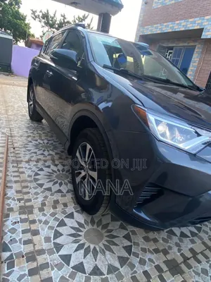Toyota RAV4 LE 4dr SUV AWD (2.5L 4cyl 6A) 2018 Black