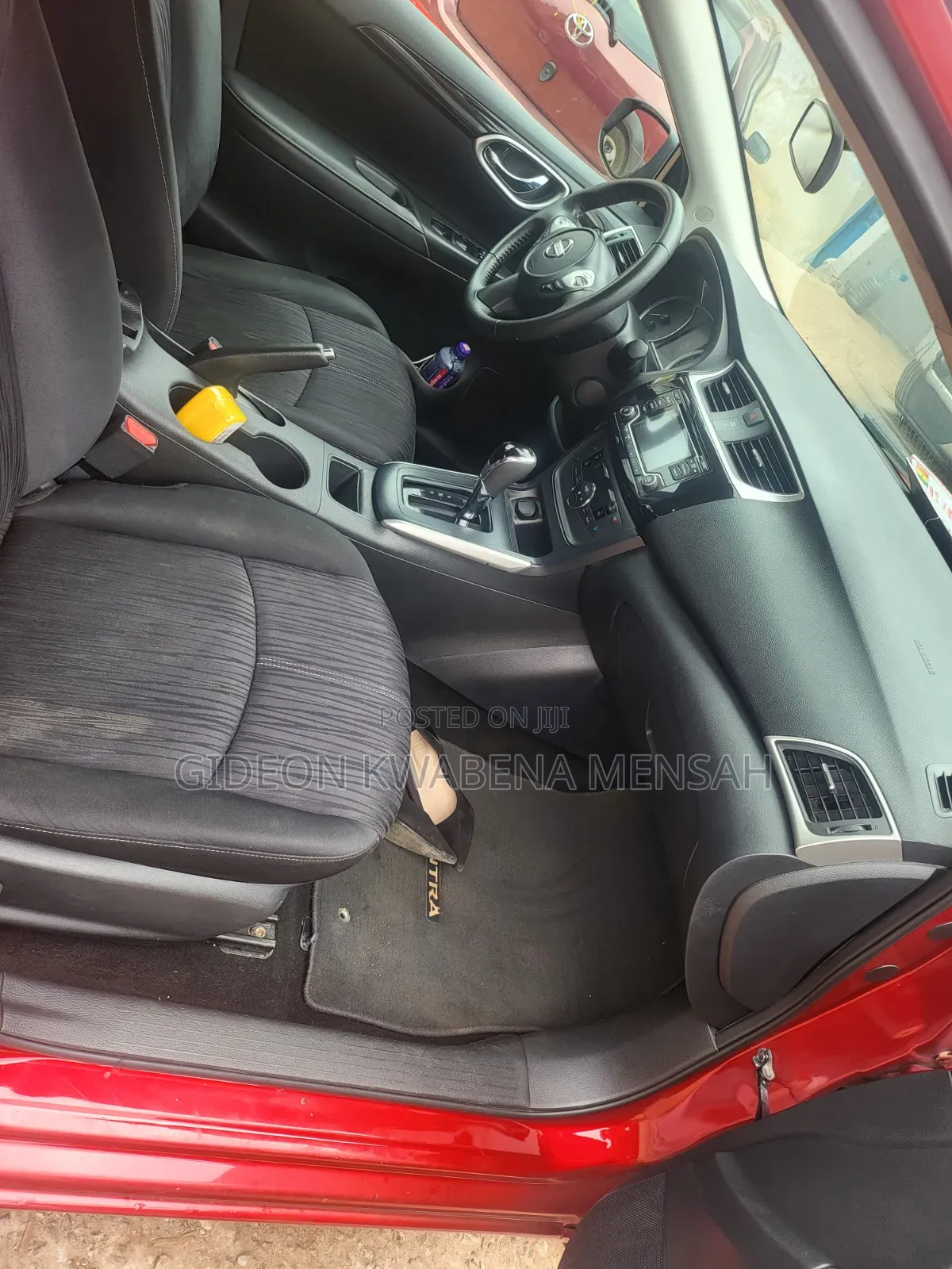 Nissan Sentra 2018 Red