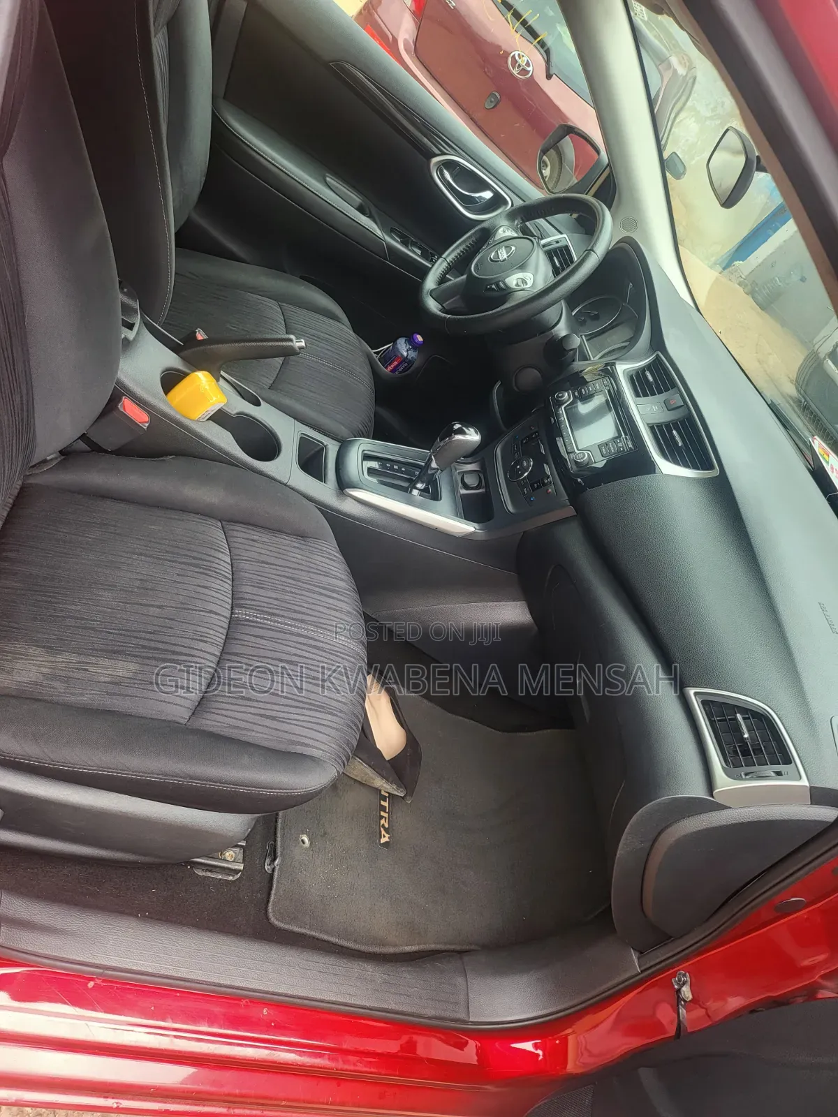 Nissan Sentra 2018 Red