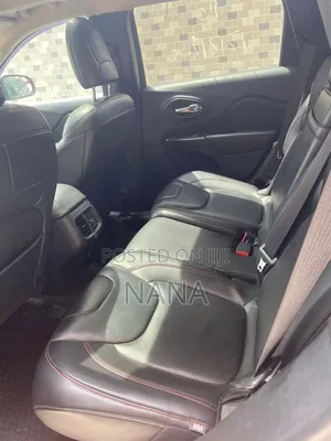Jeep Cherokee Trailhawk 4x4 2018 Blue