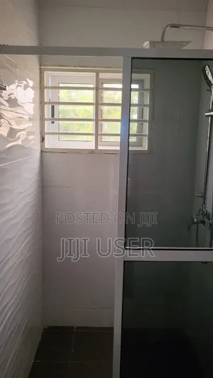 2bdrm Apartment in Agbleza East, Ledzokuku-Krowor for rent