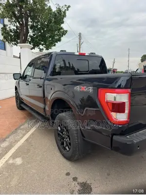 Ford F-150 XL 4WD SuperCrew 5.5' Box 2025 Blue