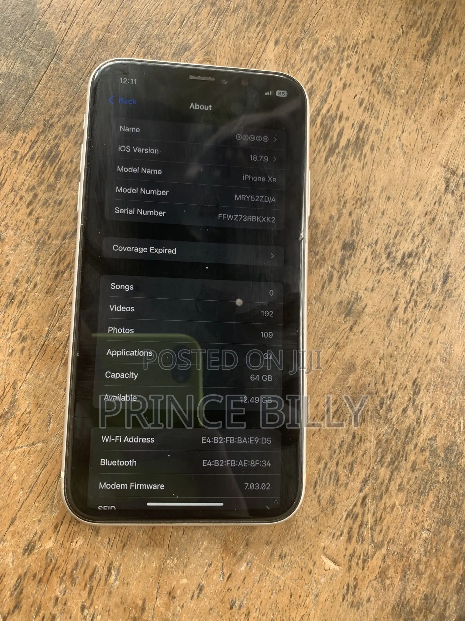Apple iPhone XR 64 GB White