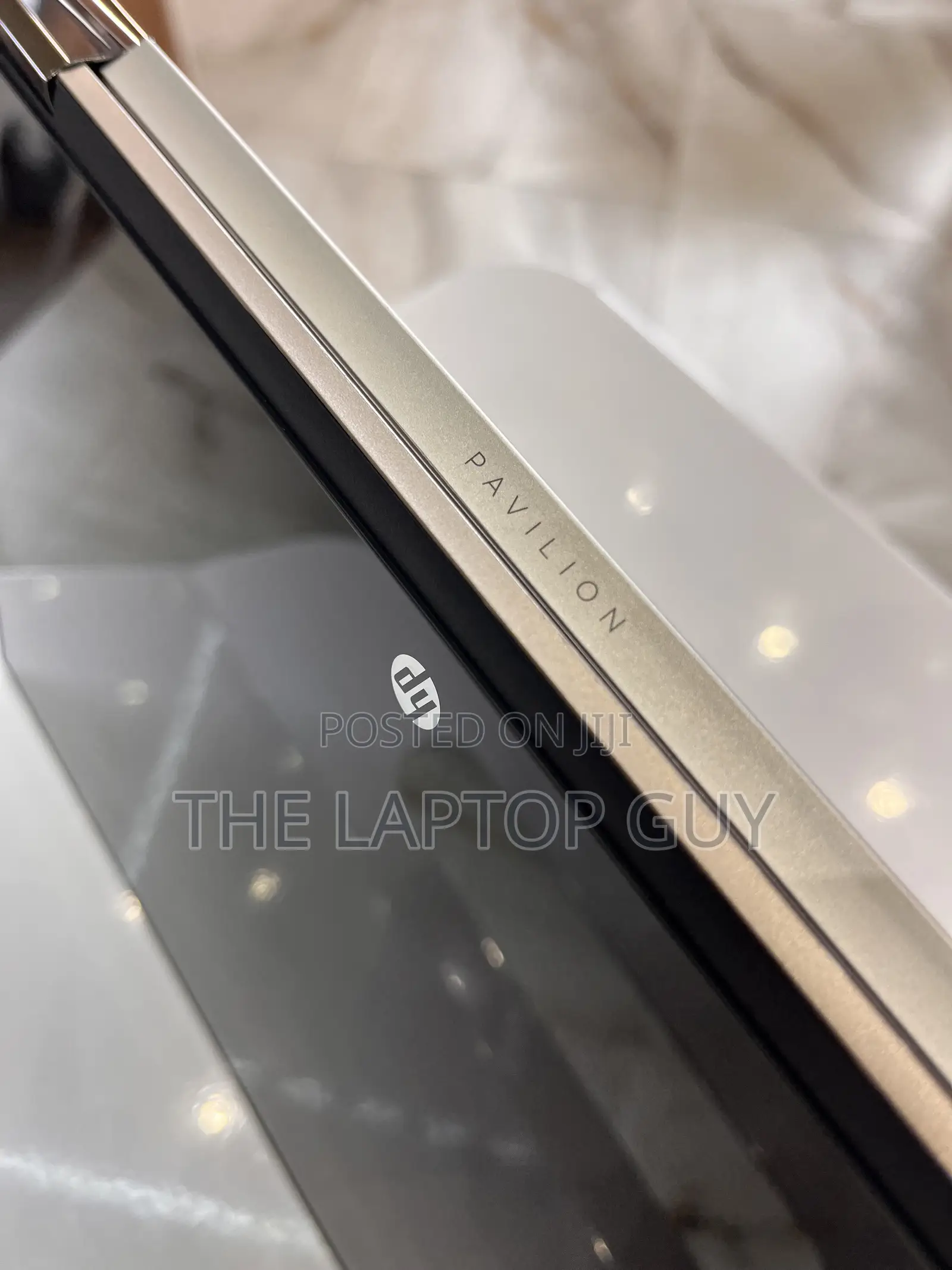 Laptop HP Pavilion 14 x360 2-in-1 8GB Intel Core i5 SSD 256GB