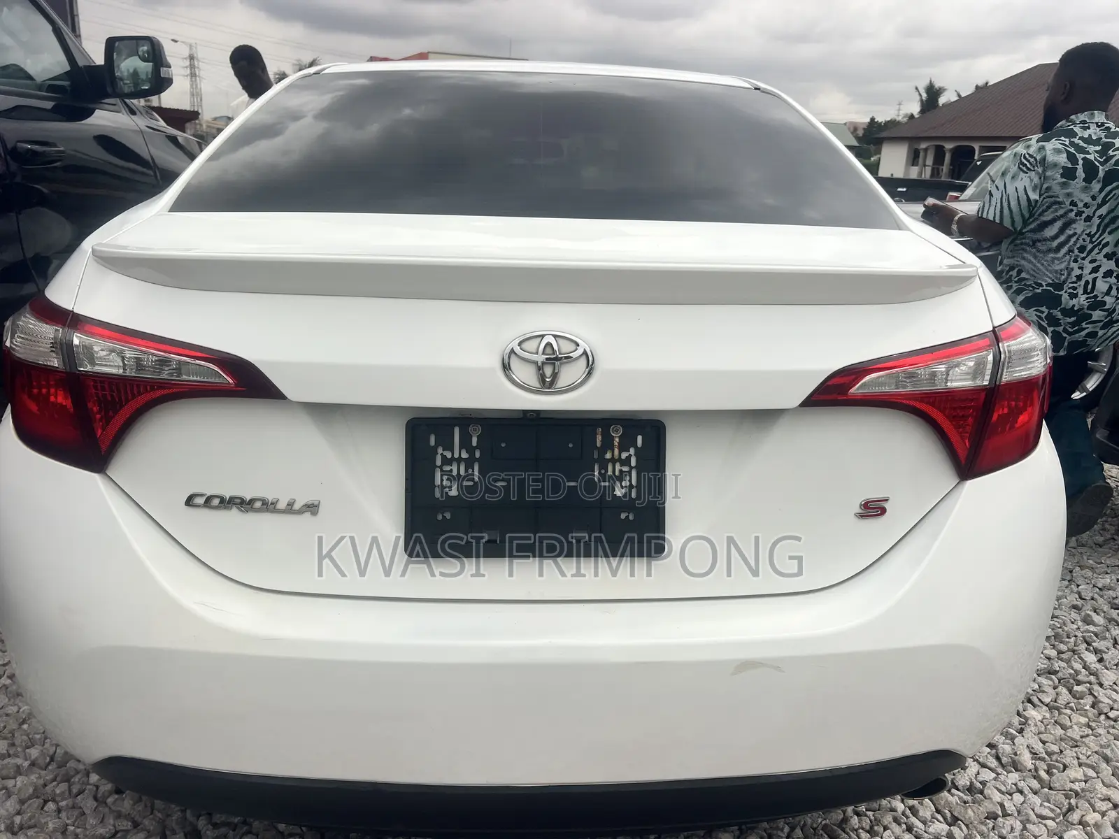 Toyota Corolla S 4dr Sedan (1.8L 4cyl CVT) 2016 White