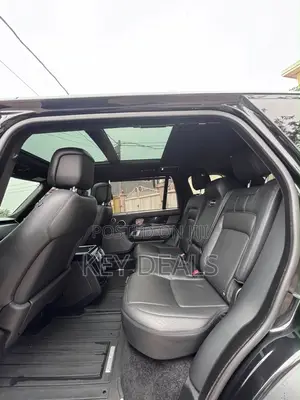 Land Rover Range Rover Vogue 2019 Black
