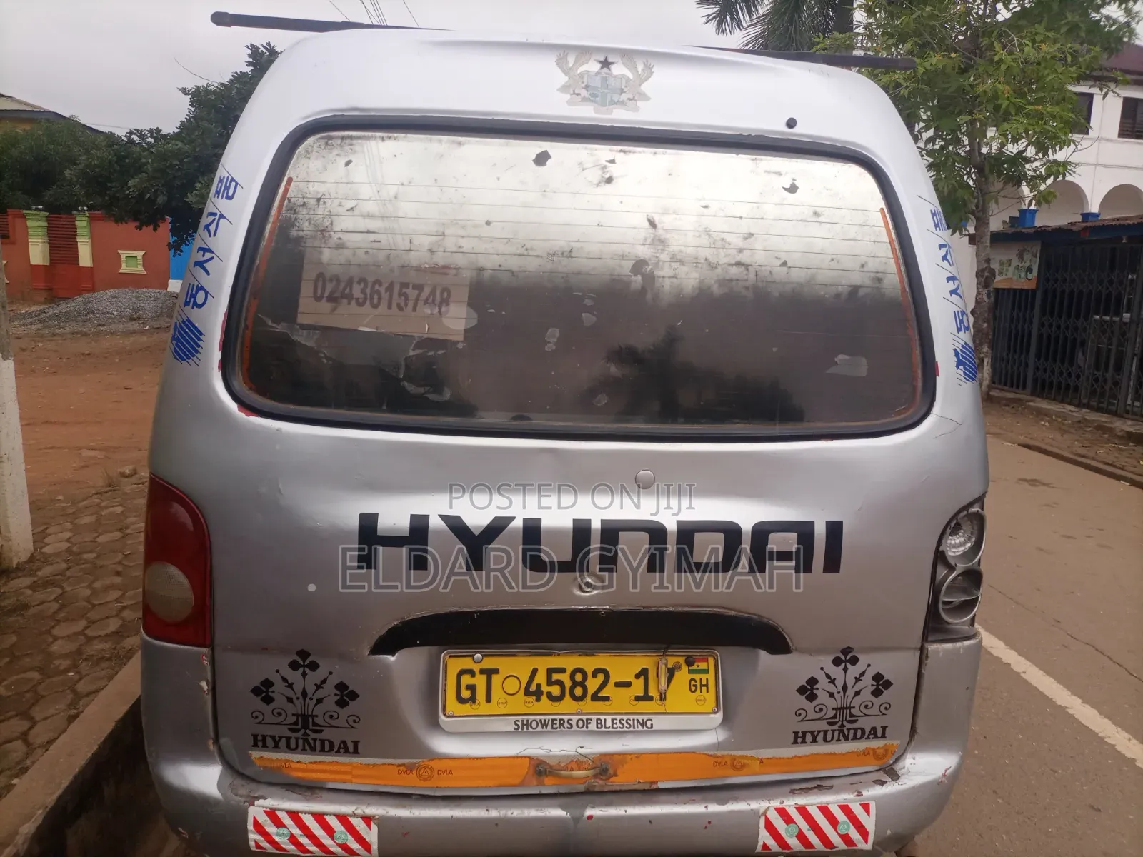 Hyundai H-100 2001 Silver