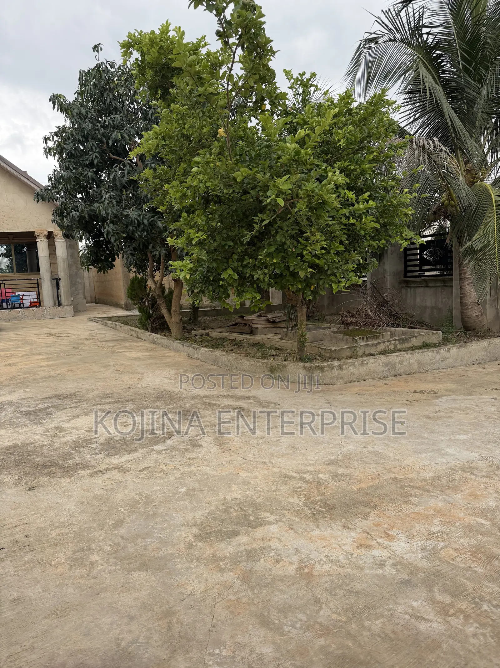 3bdrm House in Kwanwoma, Kumasi Metropolitan for rent